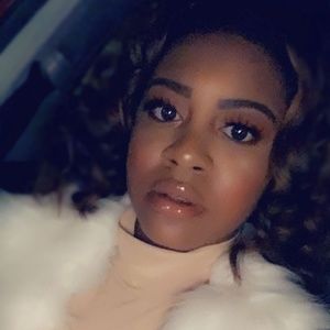 Meet your Posher, Samaiya